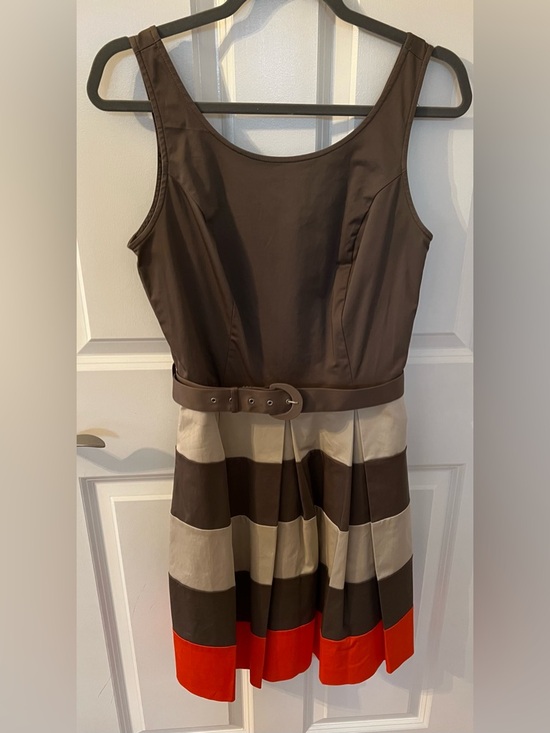 Banana Republic Dresses & Skirts - Women's Vintage Banana Republic Sleeveless Striped Belted Dress
